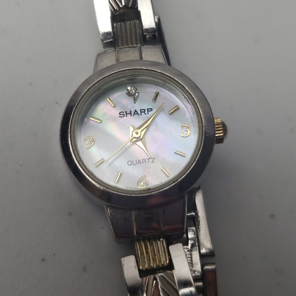 ‎Sharp Watch - Picture 2 of 6